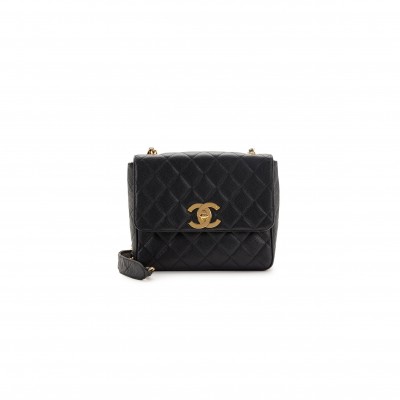 CHANEL BLACK QUILTED CAVIAR XL CC JUMBO SQUARE FLAP GOLD HARDWARE 1157428 (25*20.5*9cm)
